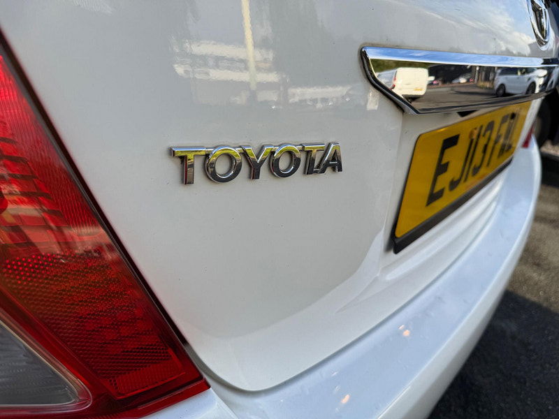 Toyota Yaris 1.33 Dual VVT-i TR Multidrive S Euro 5 5dr 5dr Automatic 2025