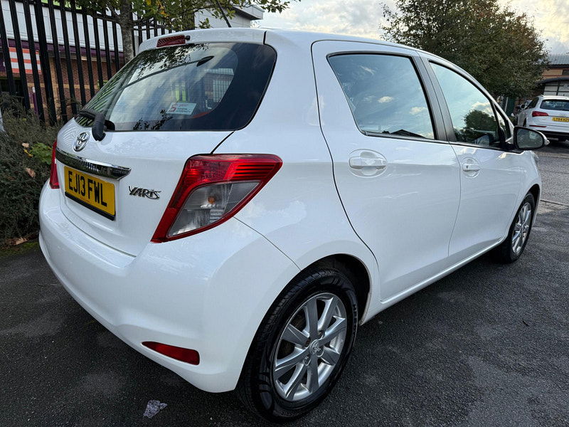 Toyota Yaris 1.33 Dual VVT-i TR Multidrive S Euro 5 5dr 5dr Automatic 2025