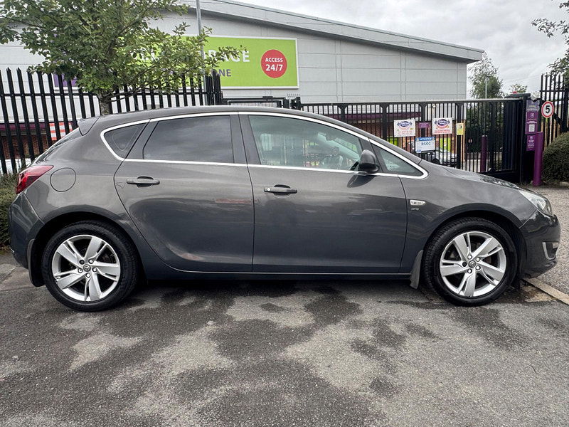 Vauxhall Astra 1.6 16v SRi Auto Euro 5 5dr 5dr Automatic 2025