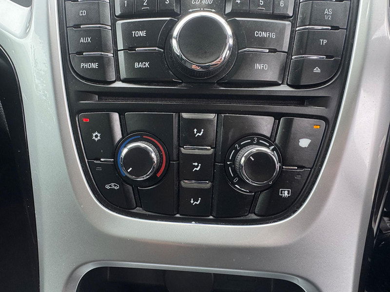 Vauxhall Astra 1.6 16v SRi Auto Euro 5 5dr 5dr Automatic 2025