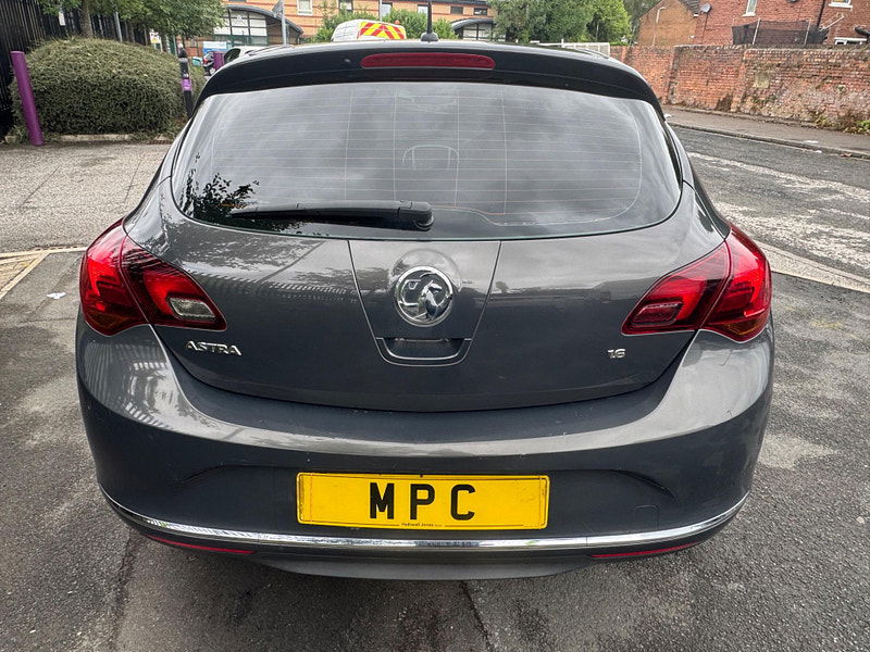 Vauxhall Astra 1.6 16v SRi Auto Euro 5 5dr 5dr Automatic 2025