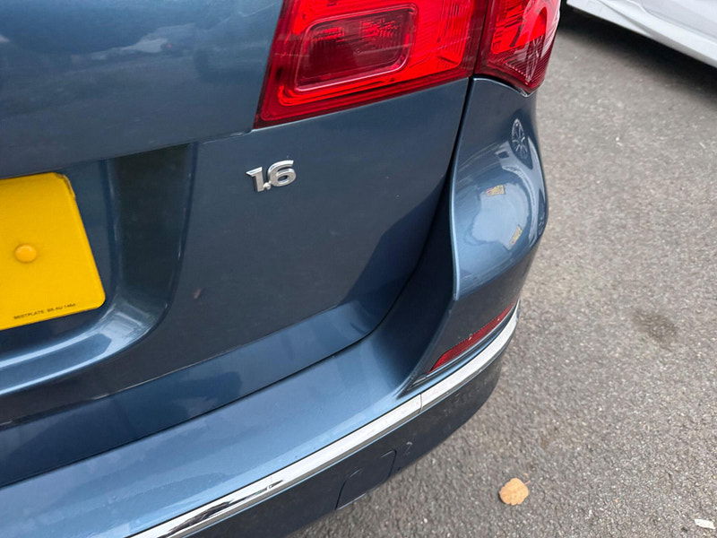 Vauxhall Astra 1.6 16V Tech Line Sports Tourer Auto Euro 5 5dr 5dr Automatic 2025