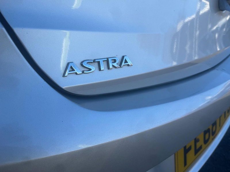 Vauxhall Astra 1.6 CDTi BlueInjection Tech Line Nav Euro 6 (s/s) 5dr 5dr Manual 2025