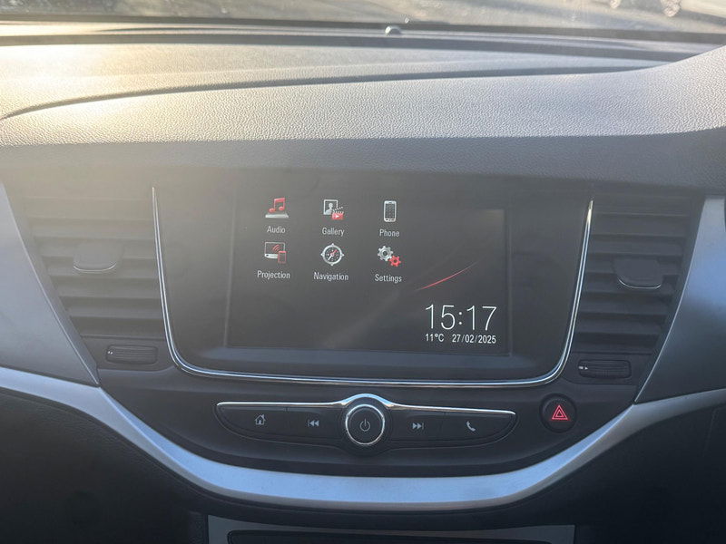Vauxhall Astra 1.6 CDTi BlueInjection Tech Line Nav Euro 6 (s/s) 5dr 5dr Manual 2025
