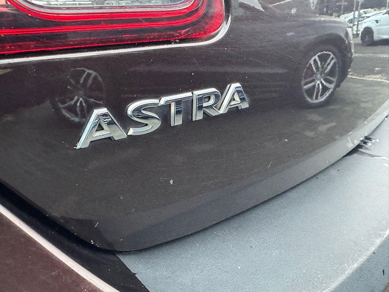 Vauxhall Astra 1.6i SRi Auto Euro 6 5dr 5dr Automatic 2025