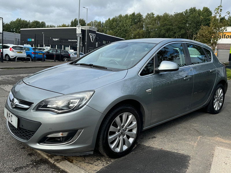 Vauxhall Astra 2.0 CDTi Elite Auto Euro 5 5dr 5dr Automatic 2024