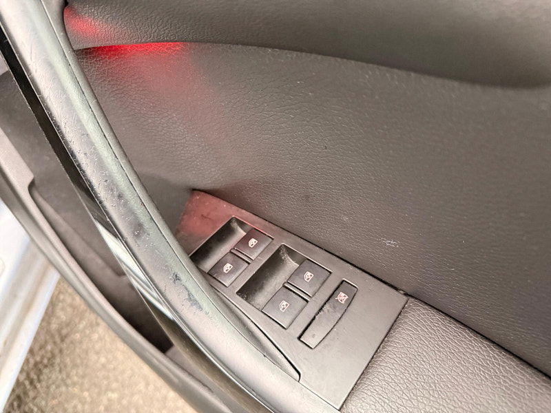 Vauxhall Astra 2.0 CDTi Elite Auto Euro 5 5dr 5dr Automatic 2026