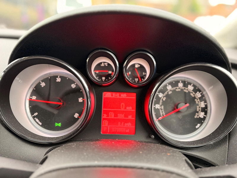 Vauxhall Astra 2.0 CDTi Elite Auto Euro 5 5dr 5dr Automatic 2026