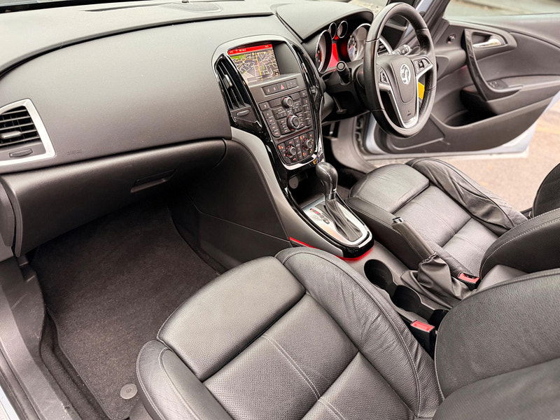 Vauxhall Astra 2.0 CDTi Elite Auto Euro 5 5dr 5dr Automatic 2026