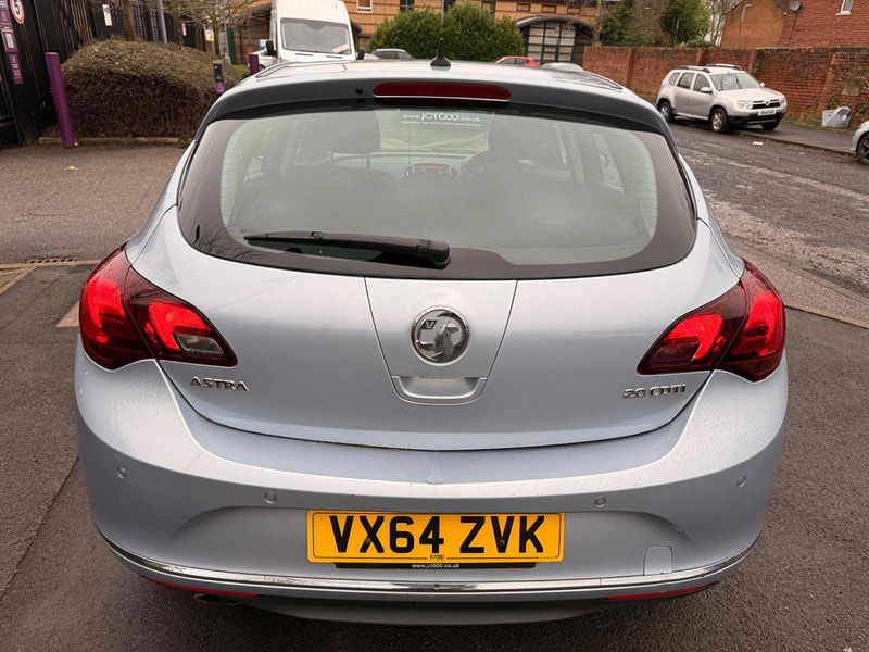Vauxhall Astra 2.0 CDTi Elite Auto Euro 5 5dr 5dr Automatic 2026