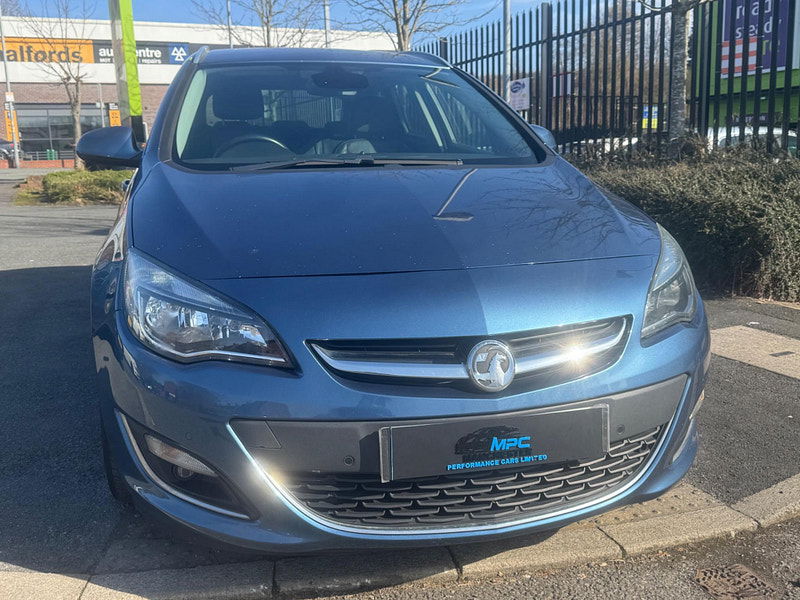 Vauxhall Astra 2.0 CDTi Elite Sports Tourer Auto Euro 5 5dr 5dr Automatic 2025