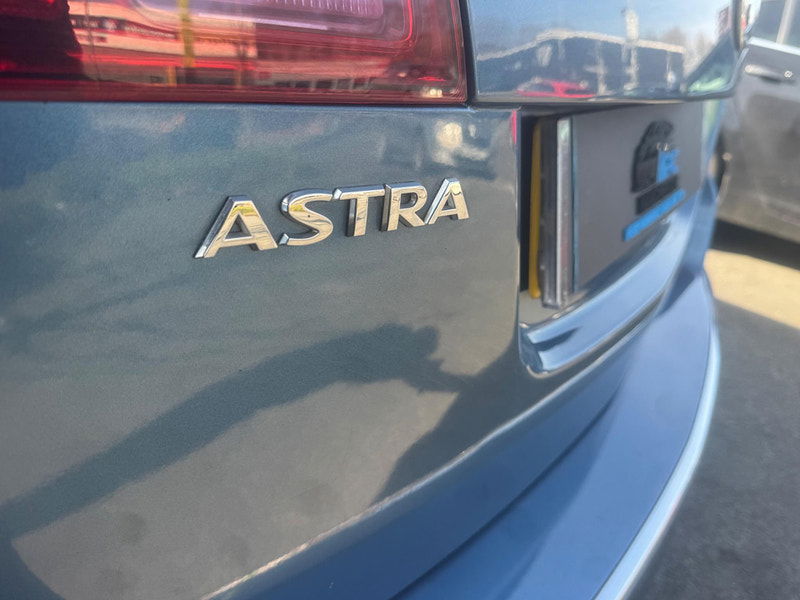 Vauxhall Astra 2.0 CDTi Elite Sports Tourer Auto Euro 5 5dr 5dr Automatic 2025