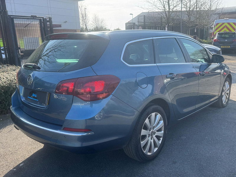 Vauxhall Astra 2.0 CDTi Elite Sports Tourer Auto Euro 5 5dr 5dr Automatic 2025