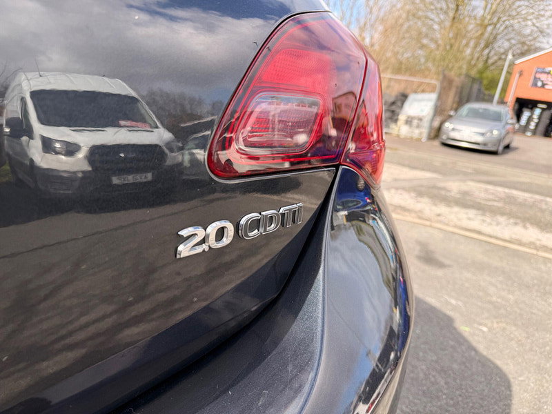 Vauxhall Astra 2.0 CDTi SRi Auto Euro 5 5dr 5dr Automatic 2026