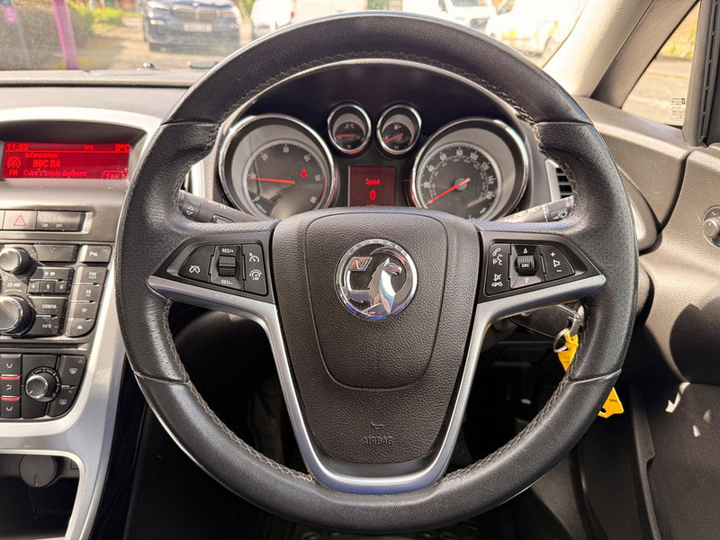 Vauxhall Astra 2.0 CDTi SRi Auto Euro 5 5dr 5dr Automatic 2026