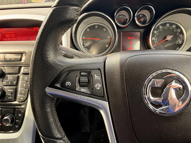 Vauxhall Astra 2.0 CDTi SRi Auto Euro 5 5dr 5dr Automatic 2026