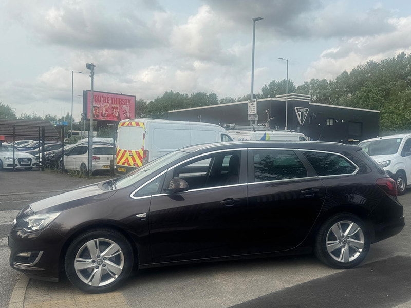 Vauxhall Astra 2.0 CDTi SRi Sports Tourer Auto Euro 5 5dr 5dr Automatic 2025