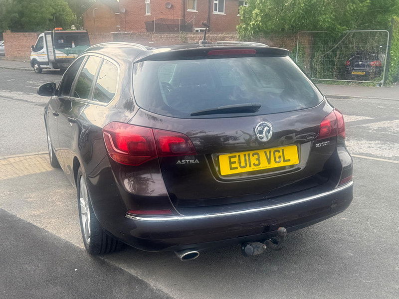 Vauxhall Astra 2.0 CDTi SRi Sports Tourer Auto Euro 5 5dr 5dr Automatic 2025
