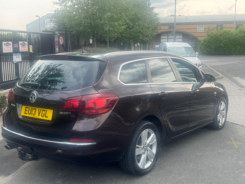 Vauxhall Astra 2.0 CDTi SRi Sports Tourer Auto Euro 5 5dr 5dr Automatic 2025