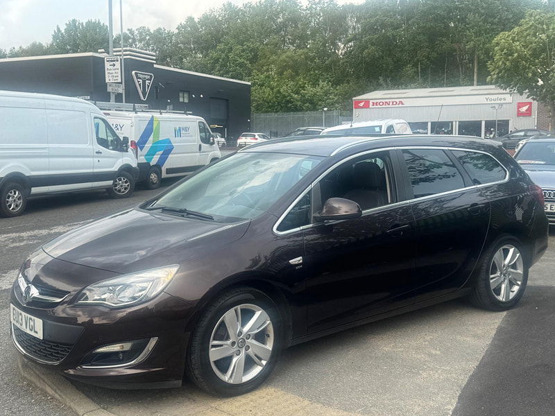 Vauxhall Astra 2.0 CDTi SRi Sports Tourer Auto Euro 5 5dr 5dr Automatic 2025