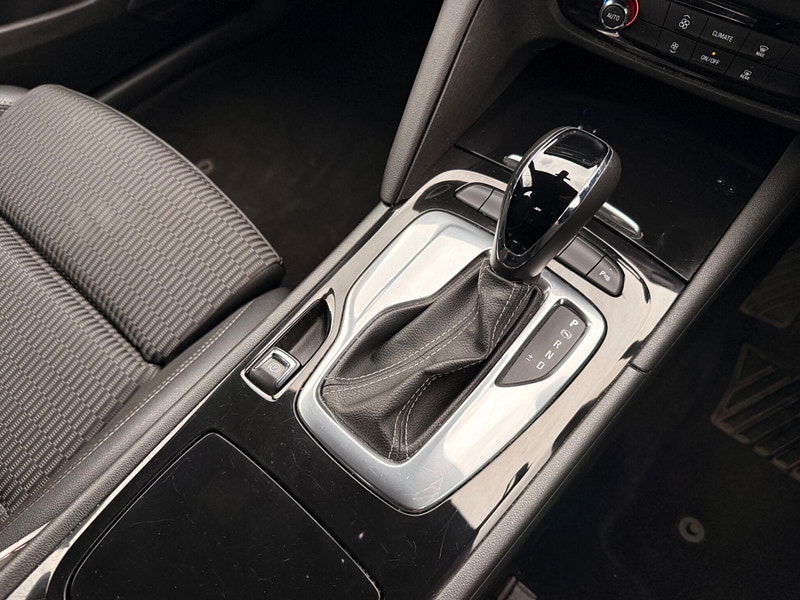 Vauxhall Insignia 1.5i Turbo GPF SRi VX Line Nav Grand Sport Euro 6 (s/s) 5dr 5dr Automatic 2026