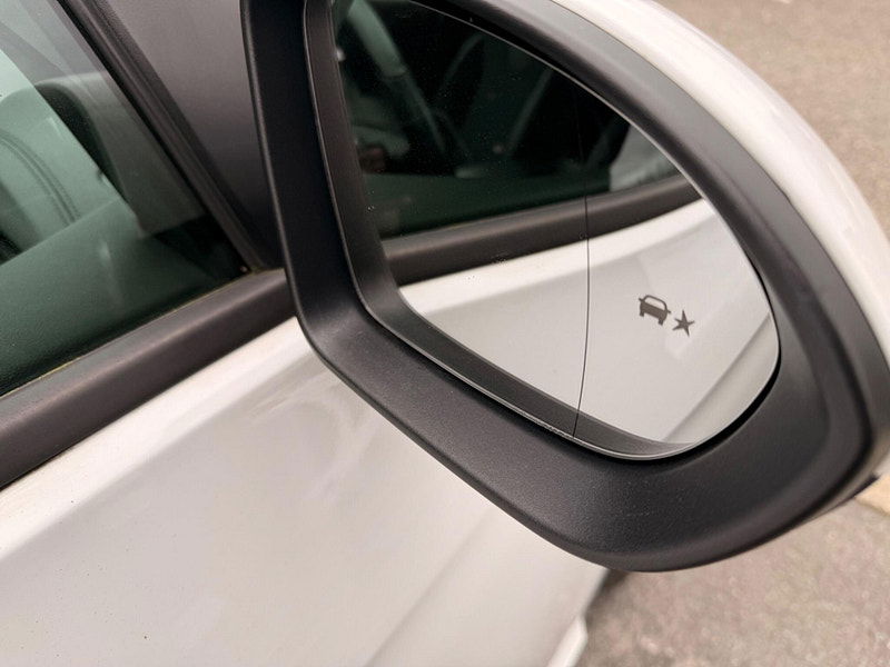 Vauxhall Insignia 1.5i Turbo GPF SRi VX Line Nav Grand Sport Euro 6 (s/s) 5dr 5dr Automatic 2026