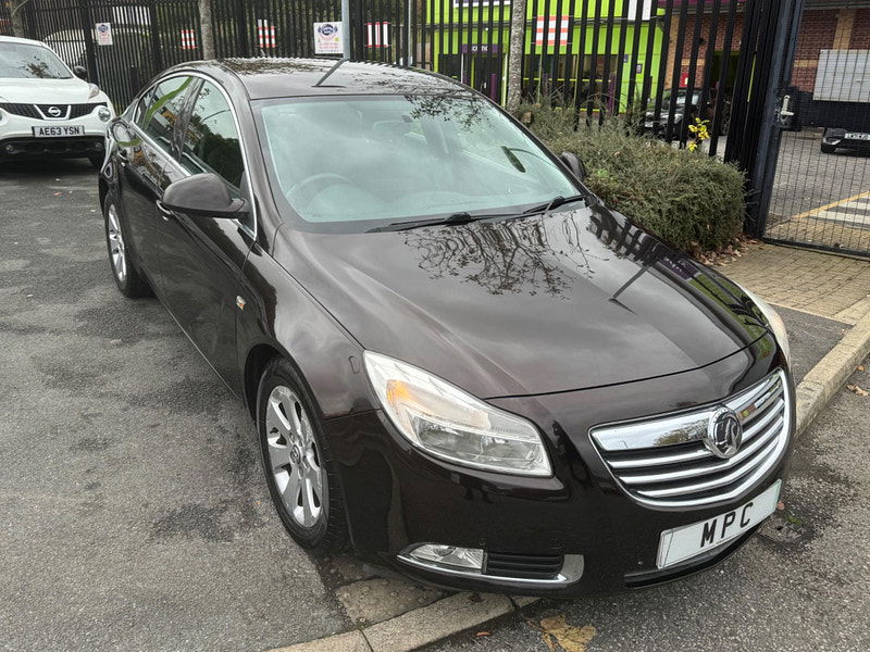 Vauxhall Insignia 2.0 CDTi SRi Nav Auto Euro 5 5dr 5dr Automatic 2024