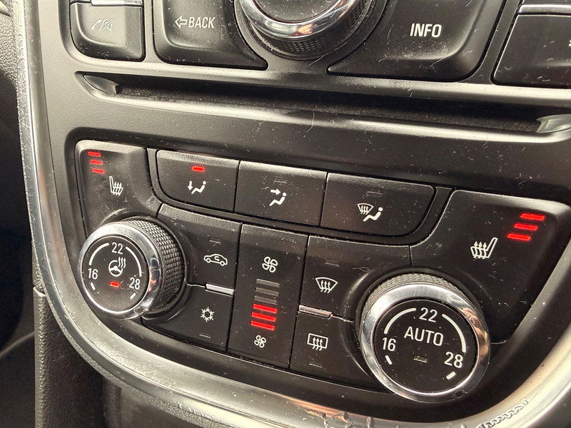 Vauxhall Mokka 1.4i Turbo SE Auto 2WD Euro 6 5dr 5dr Automatic 2026