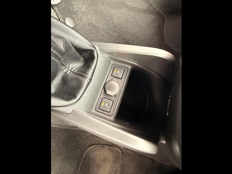 Vauxhall Tigra 1.4i 16v Exclusiv 2dr (a/c) 2dr Manual 2026