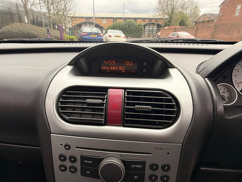 Vauxhall Tigra 1.4i 16v Exclusiv 2dr (a/c) 2dr Manual 2026