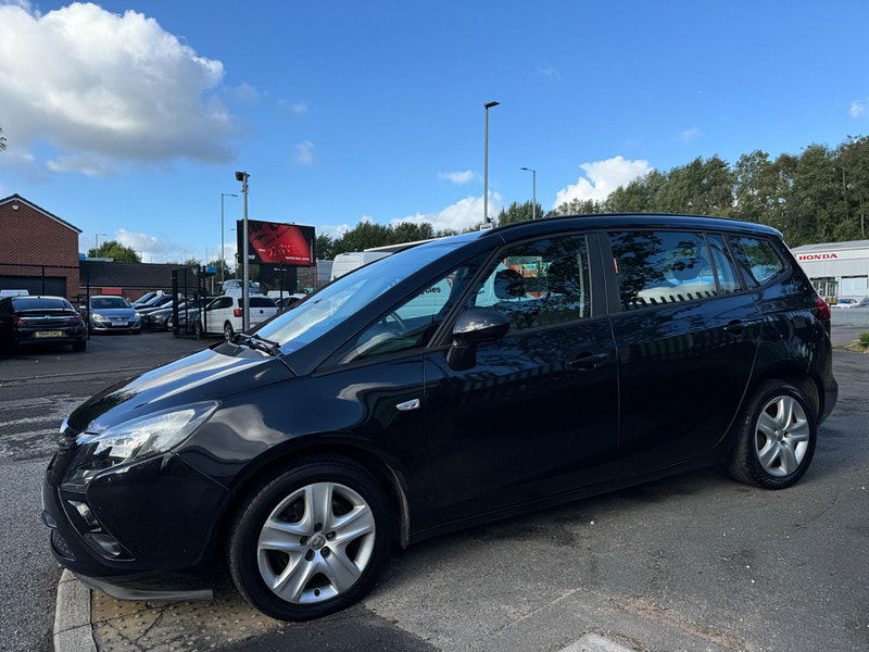 Vauxhall Zafira Tourer 2.0 CDTi Exclusiv Auto Euro 5 5dr 5dr Automatic 2024