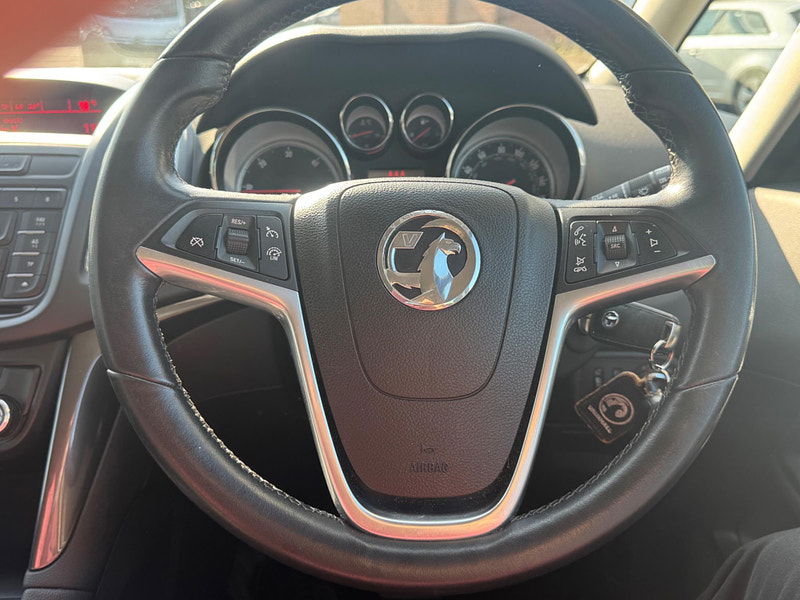 Vauxhall Zafira Tourer 2.0 CDTi SE Auto Euro 6 5dr 5dr Automatic 2025