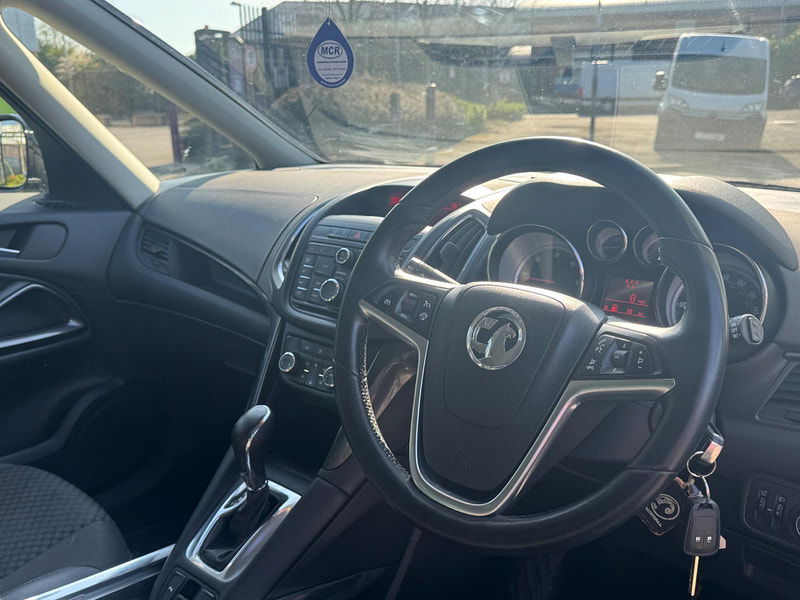 Vauxhall Zafira Tourer 2.0 CDTi SE Auto Euro 6 5dr 5dr Automatic 2025