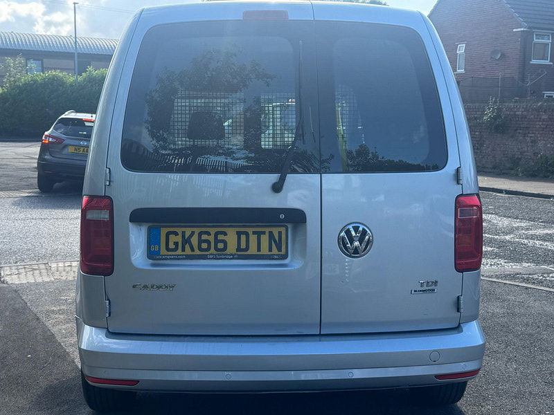 Volkswagen Caddy 2.0 TDI C20 BlueMotion Tech Highline SWB Euro 6 (s/s) 5dr 5dr Manual 2025