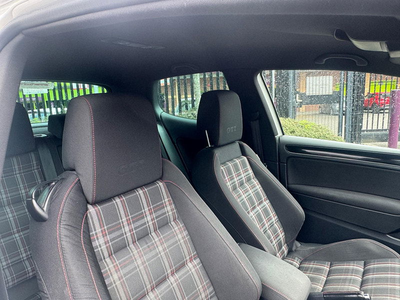 Volkswagen Golf 2.0 TSI GTI Euro 5 3dr 3dr Manual 2025