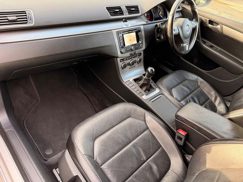 Volkswagen Passat 2.0 TDI BlueMotion Tech Executive Style Euro 5 (s/s) 5dr 5dr Manual 2026