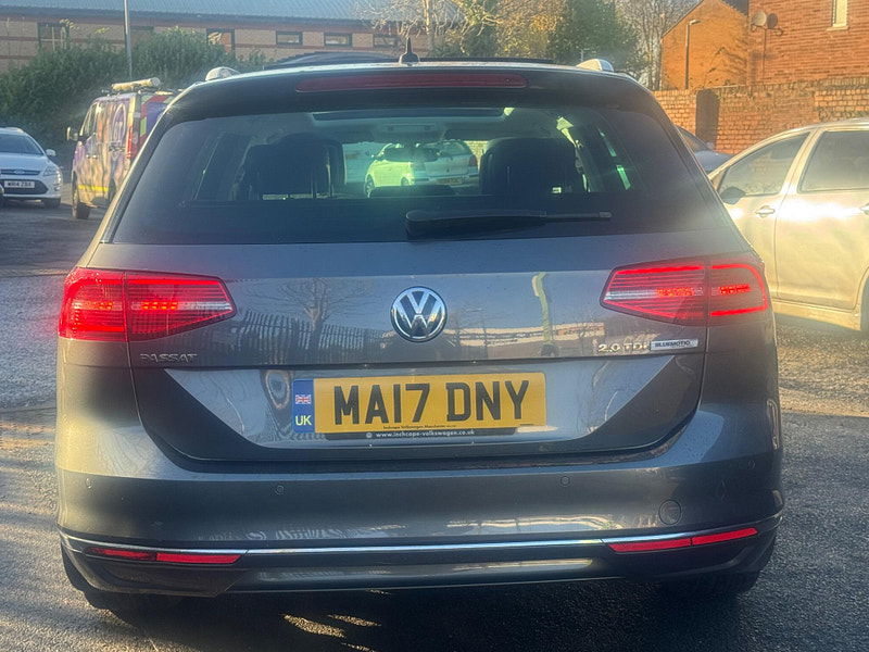 Volkswagen Passat 2.0 TDI BlueMotion Tech GT Euro 6 (s/s) 5dr 5dr Manual 2025