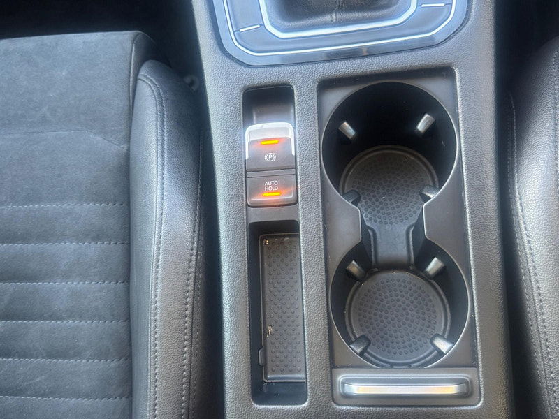 Volkswagen Passat 2.0 TDI BlueMotion Tech GT Euro 6 (s/s) 5dr 5dr Manual 2025