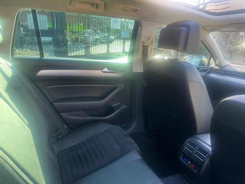 Volkswagen Passat 2.0 TDI BlueMotion Tech GT Euro 6 (s/s) 5dr 5dr Manual 2025