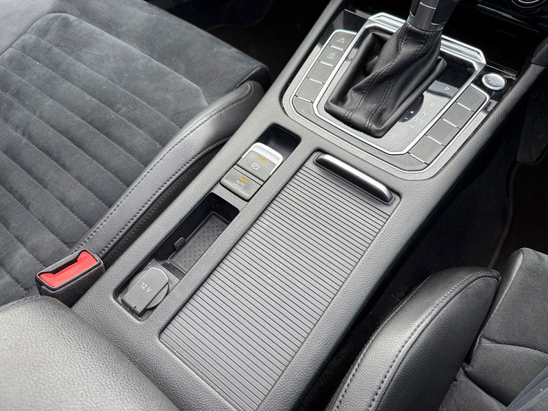 Volkswagen Passat 2.0 TDI GT DSG Euro 6 (s/s) 4dr 4dr Automatic 2025