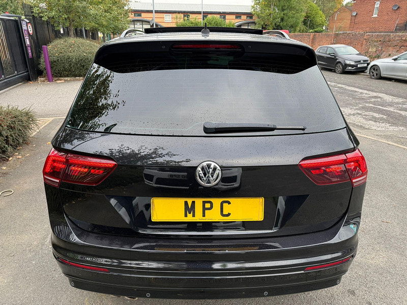 Volkswagen Tiguan 2.0 TDI BlueMotion Tech R-Line DSG 4Motion Euro 6 (s/s) 5dr 5dr Automatic 2025