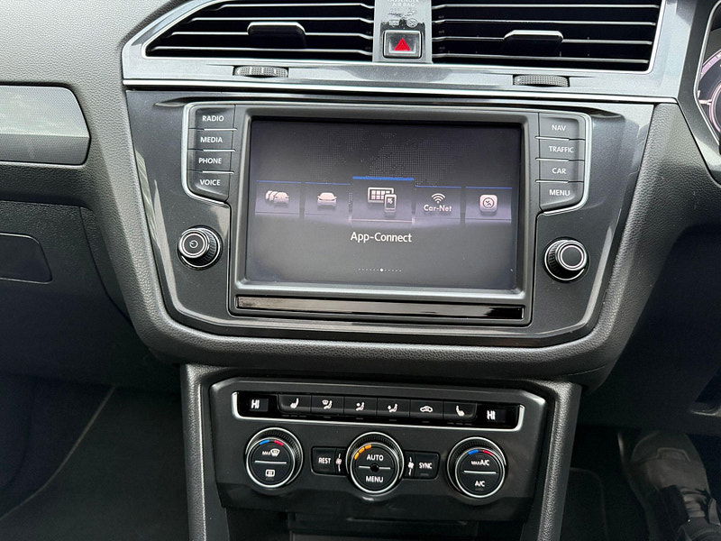 Volkswagen Tiguan 2.0 TDI BlueMotion Tech R-Line DSG 4Motion Euro 6 (s/s) 5dr 5dr Automatic 2025