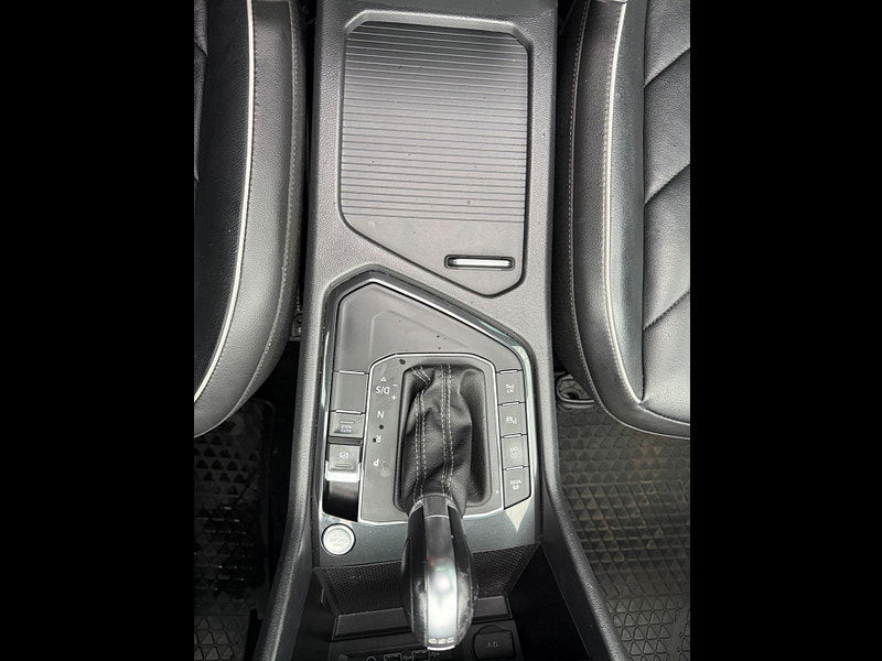 Volkswagen Tiguan 2.0 TDI R-Line DSG Euro 6 (s/s) 5dr 5dr Automatic 2025