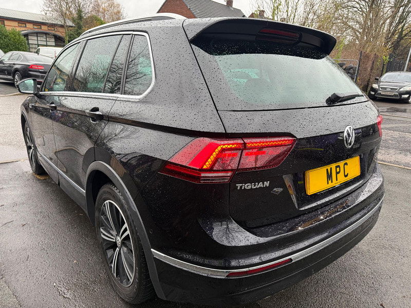 Volkswagen Tiguan 2.0 TDI R-Line DSG Euro 6 (s/s) 5dr 5dr Automatic 2025