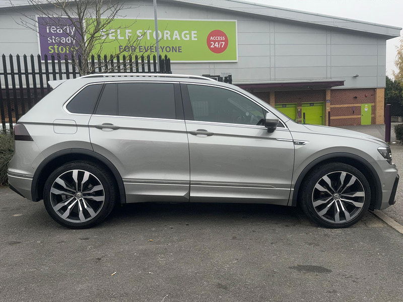 Volkswagen Tiguan 2.0 TDI R-Line Tech DSG 4Motion Euro 6 (s/s) 5dr 5dr Automatic 2025