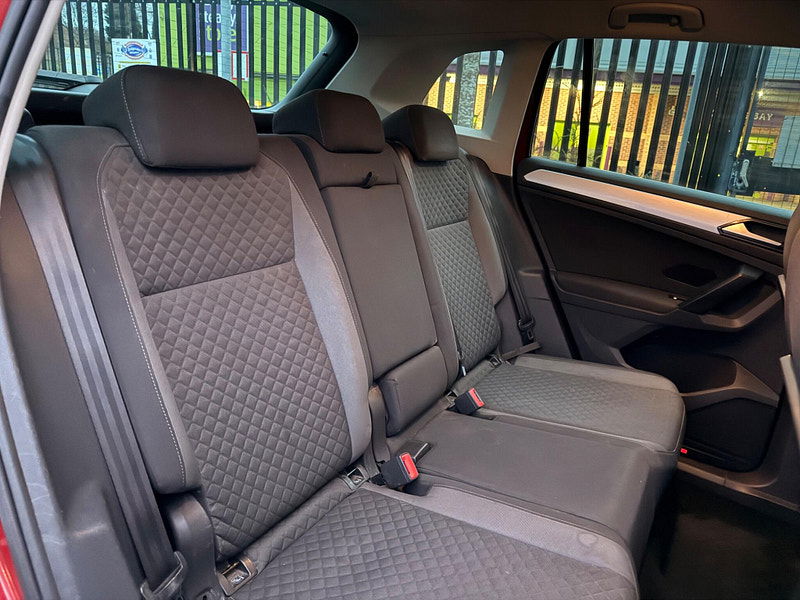 Volkswagen Tiguan 2.0 TDI SE Navigation 4Motion Euro 6 (s/s) 5dr 5dr Manual 2026