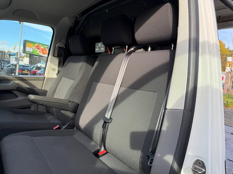 Volkswagen Transporter 2.0 TDI T32 Startline 4Motion LWB High Roof Euro 6 (s/s) 5dr 5dr Manual 2026