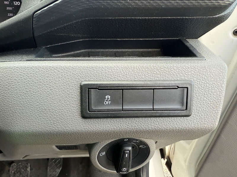 Volkswagen Transporter 2.0 TDI T32 Startline 4Motion LWB High Roof Euro 6 (s/s) 5dr 5dr Manual 2025