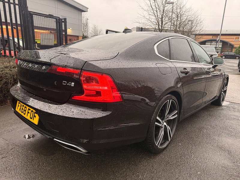 Volvo S90 2.0 D4 R-Design Pro Auto Euro 6 (s/s) 4dr 4dr Automatic 2026