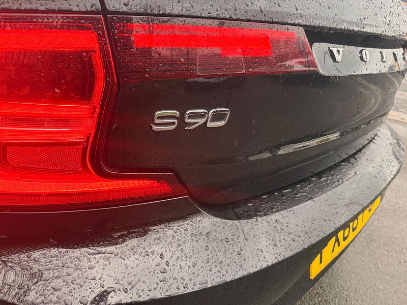 Volvo S90 2.0 D4 R-Design Pro Auto Euro 6 (s/s) 4dr 4dr Automatic 2026